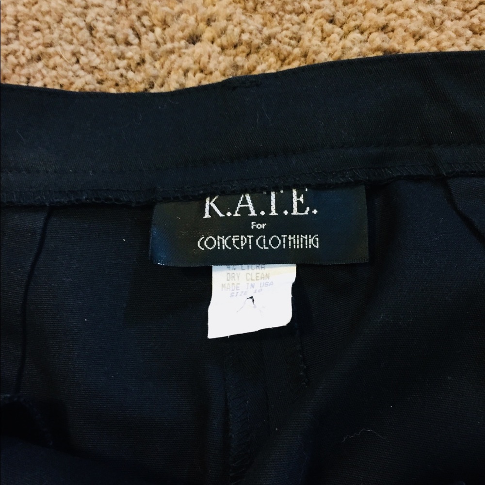 Shorts - Picture 2 of 3
